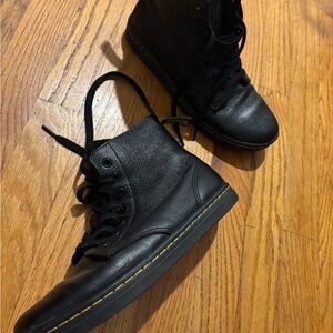 Dr. Martens Black Leather Ankle Boots- sz 38